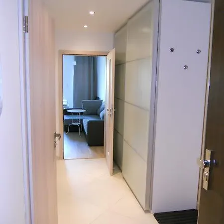 David Garden Towers 아파트 *